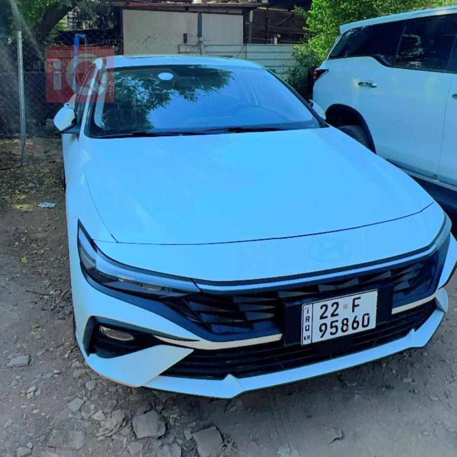 هیوندای ئەلەنترا